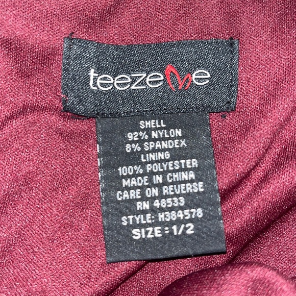 Strapless burgundy dress with sequins all over EUC!! $18! - Picture 4 of 4